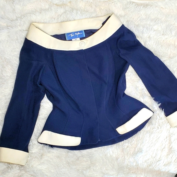 Thierry Mugler Tops - !!!SOLD!!! Thierry Mugler bateau shoulder sz 40
